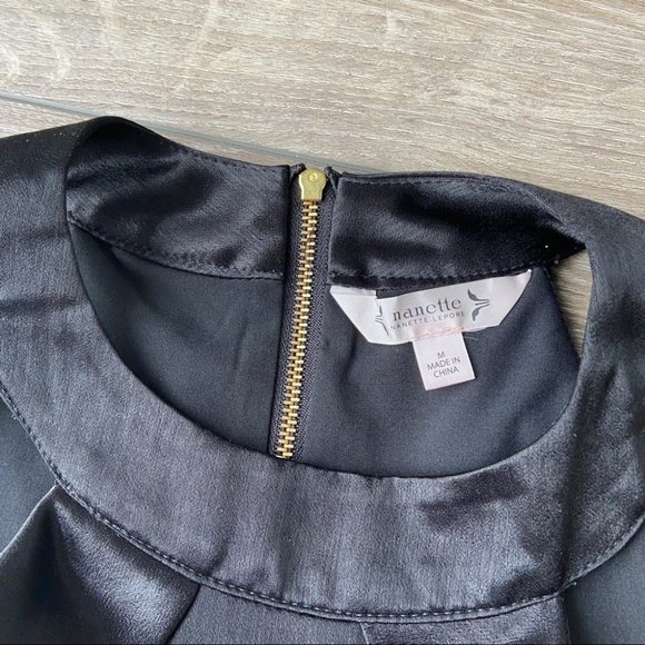 NWT NANETTE Lepore Satin Cold Shoulder Blouse - Picture 6 of 11